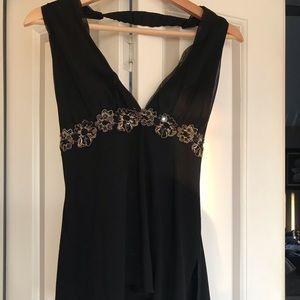 Arden b halter top size large but fits more like a medium excellent condition